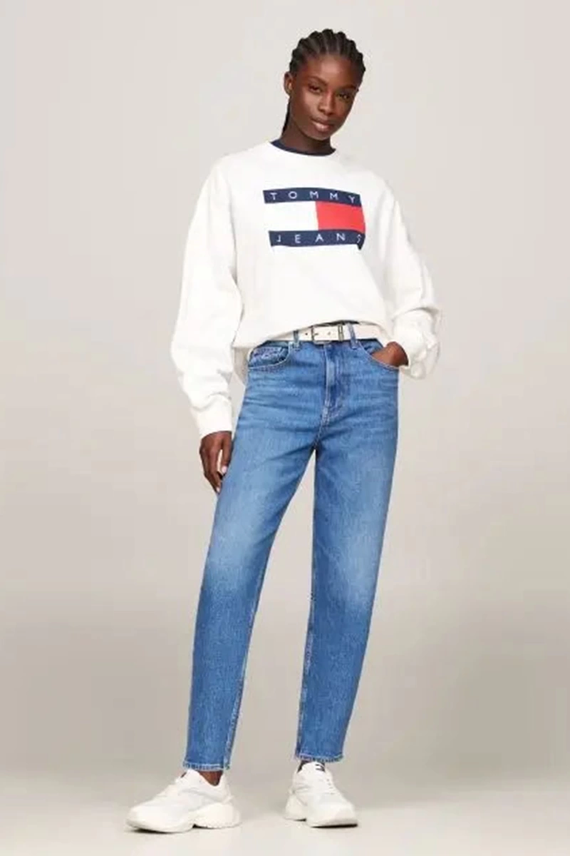 Tommy Hilfiger Kadın Mom Ultra Yüksek Bel Düz Dar Kesim Kot