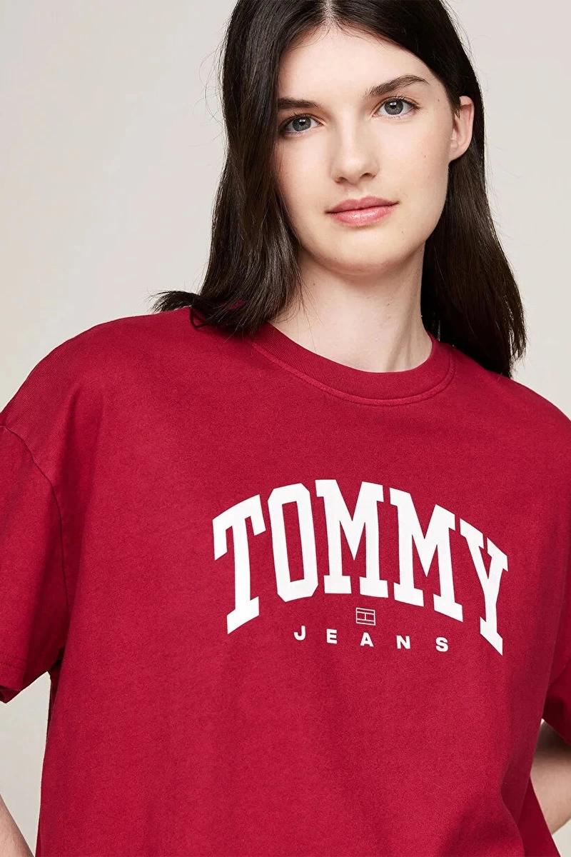 Tommy Hilfiger Kadın Varsity Kırmızı T-Shirt