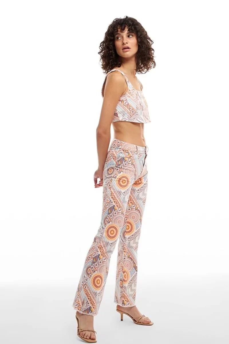Quzu Natural Dikiş Detaylı Crop Top