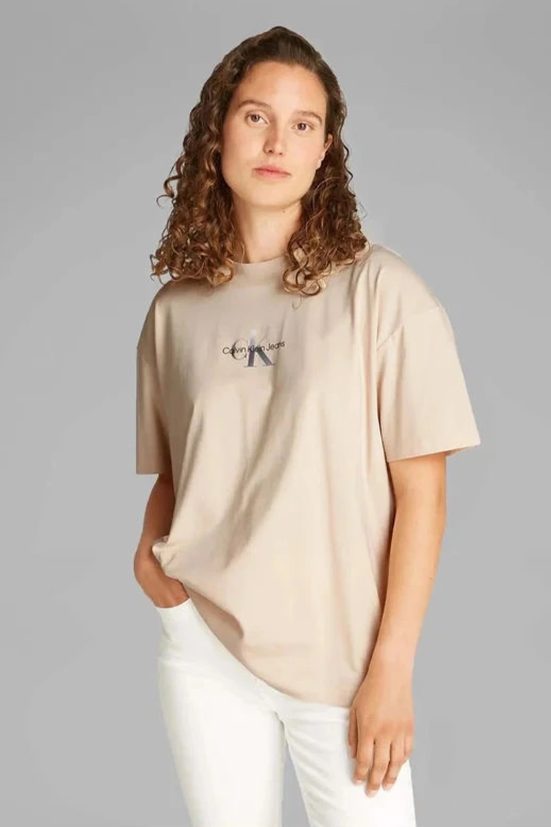 Calvin Klein Kadın Logo Baskılı Ekru T-shirt