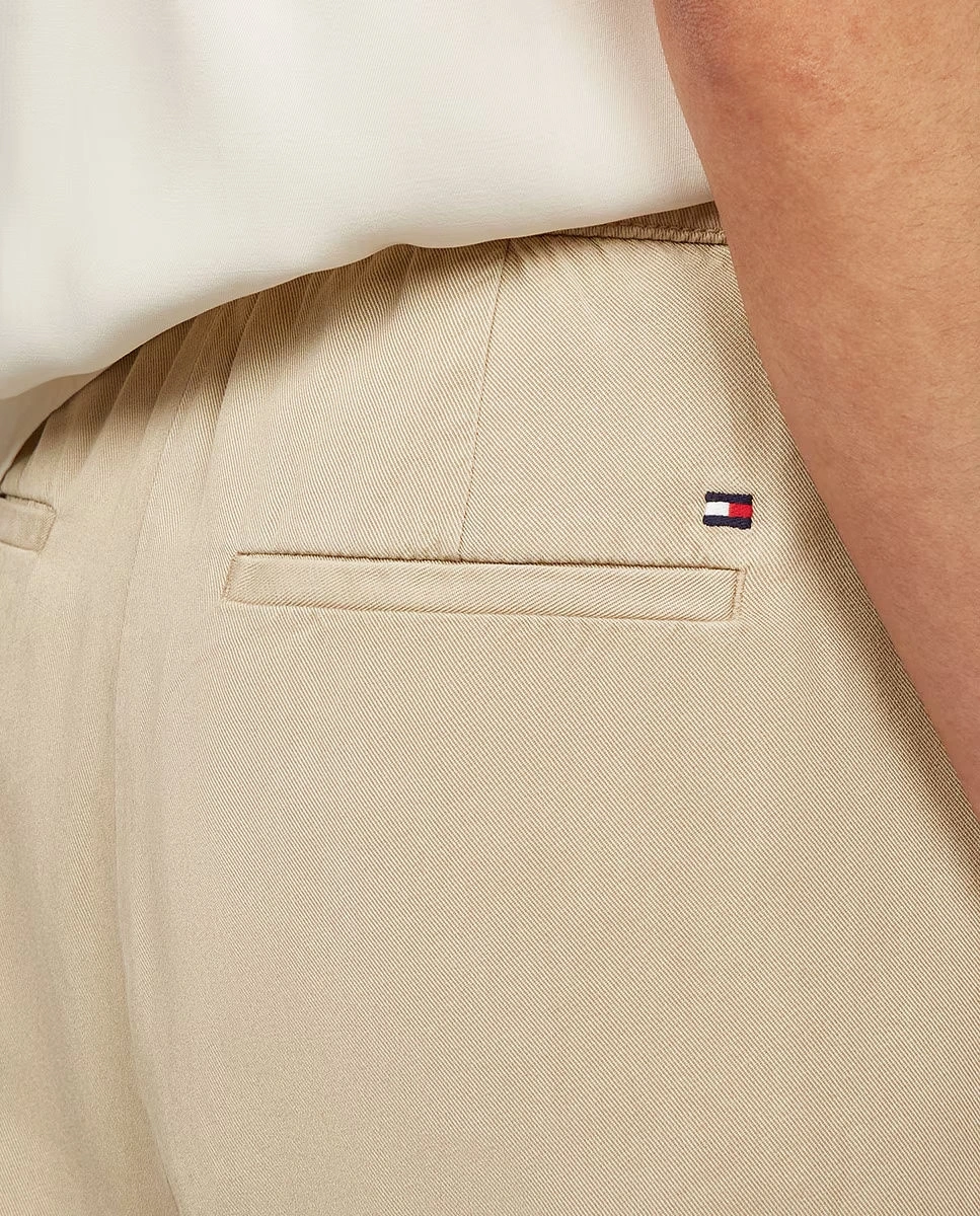 Tommy Hilfiger Kadın Bej Rahat Kesim Lastikli Chino Pantolon