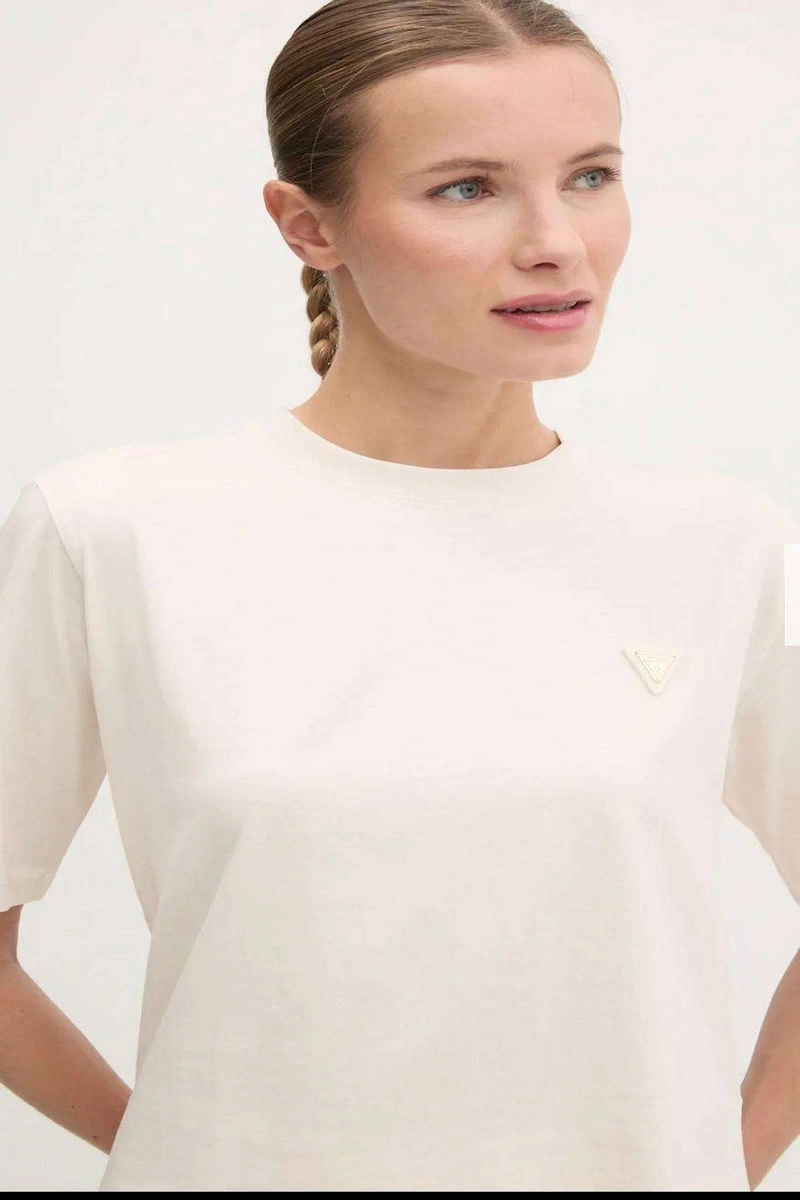 Guess Kadın Krem Logolu T-Shirt