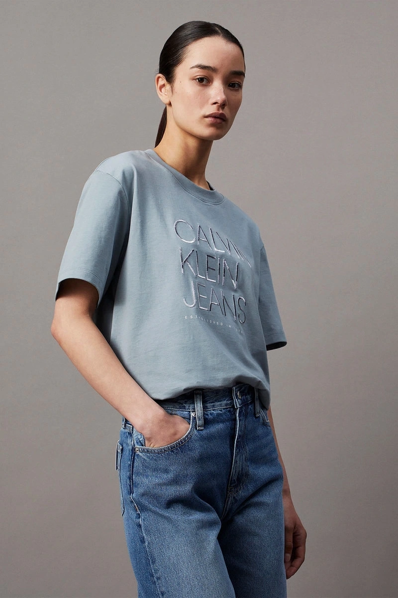 Calvin Klein Kadın Açık Mavi Nakışlı Logo Mavi T-shirt