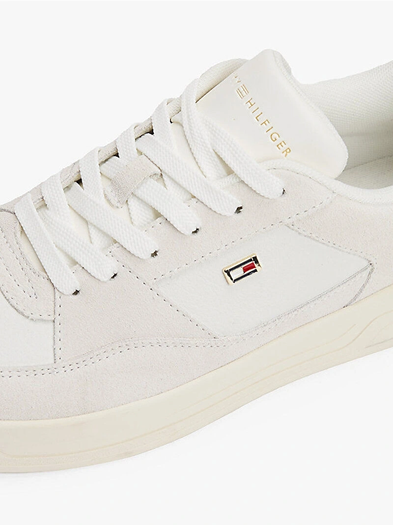ESSENTIAL BASKET SNEAKER