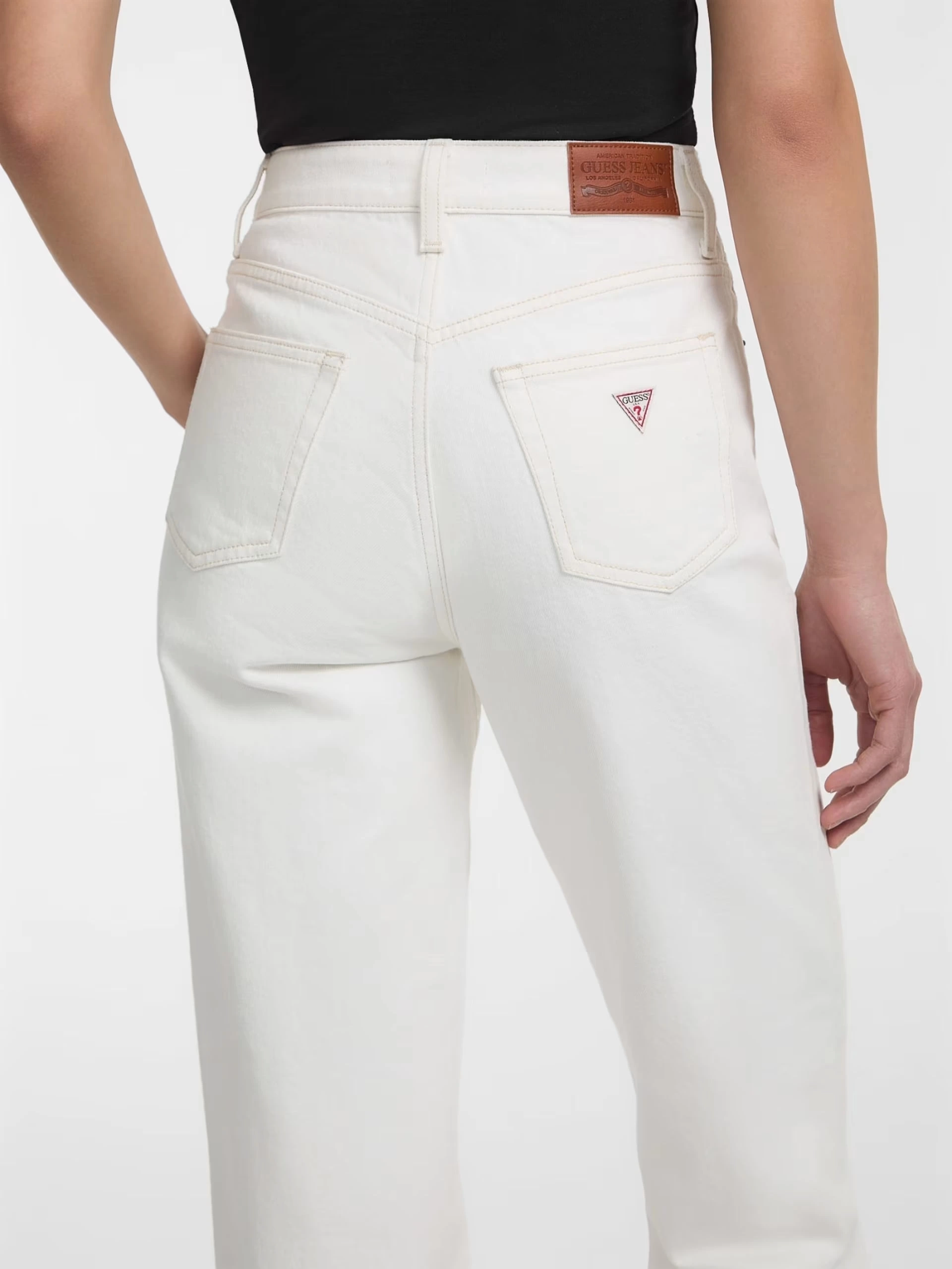 Guess Kadın Beyaz  G06 Mom Jean Pantolon