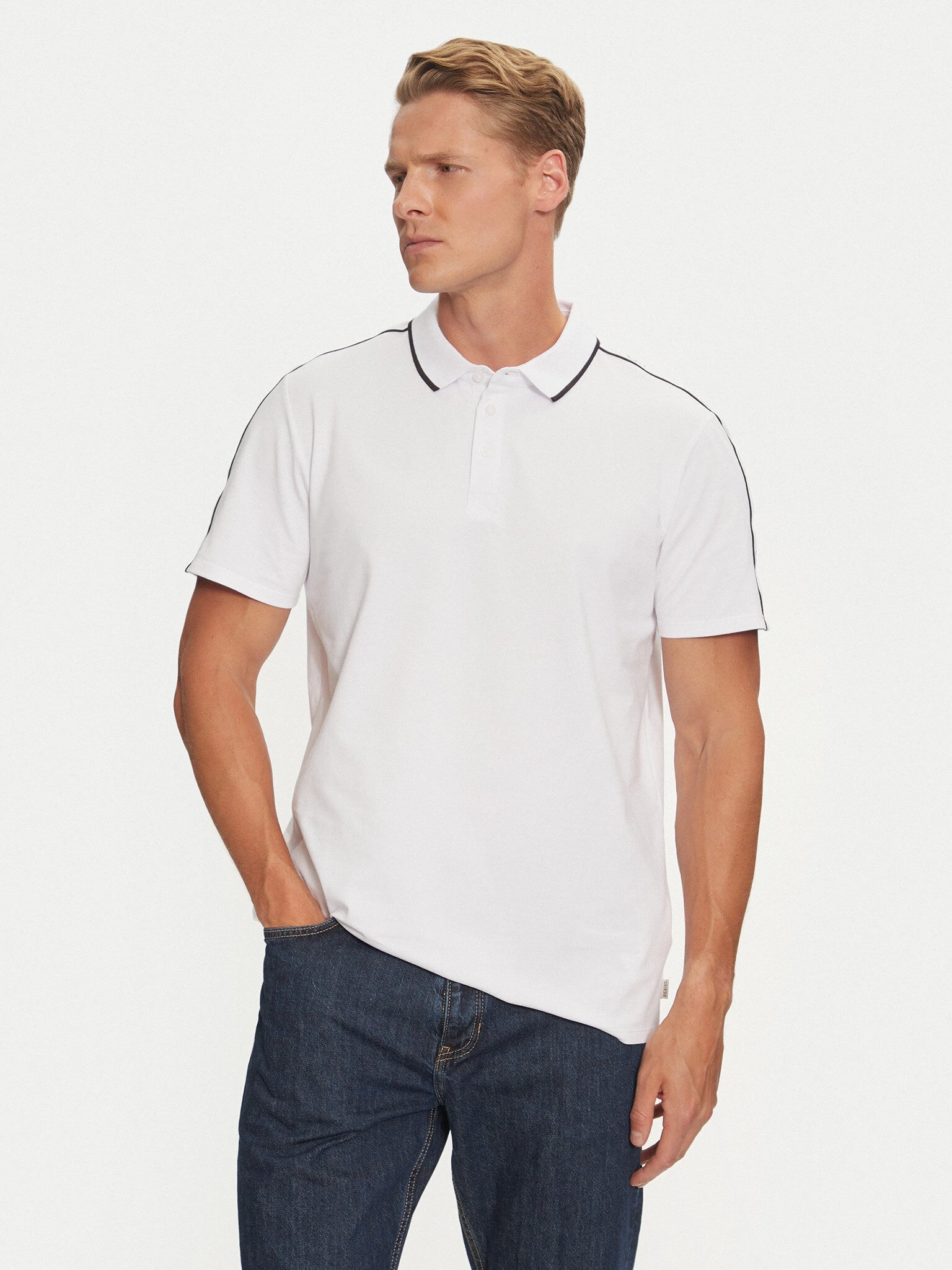 Guess Erkek Beyaz Quattro G Şeritli Polo Tişört