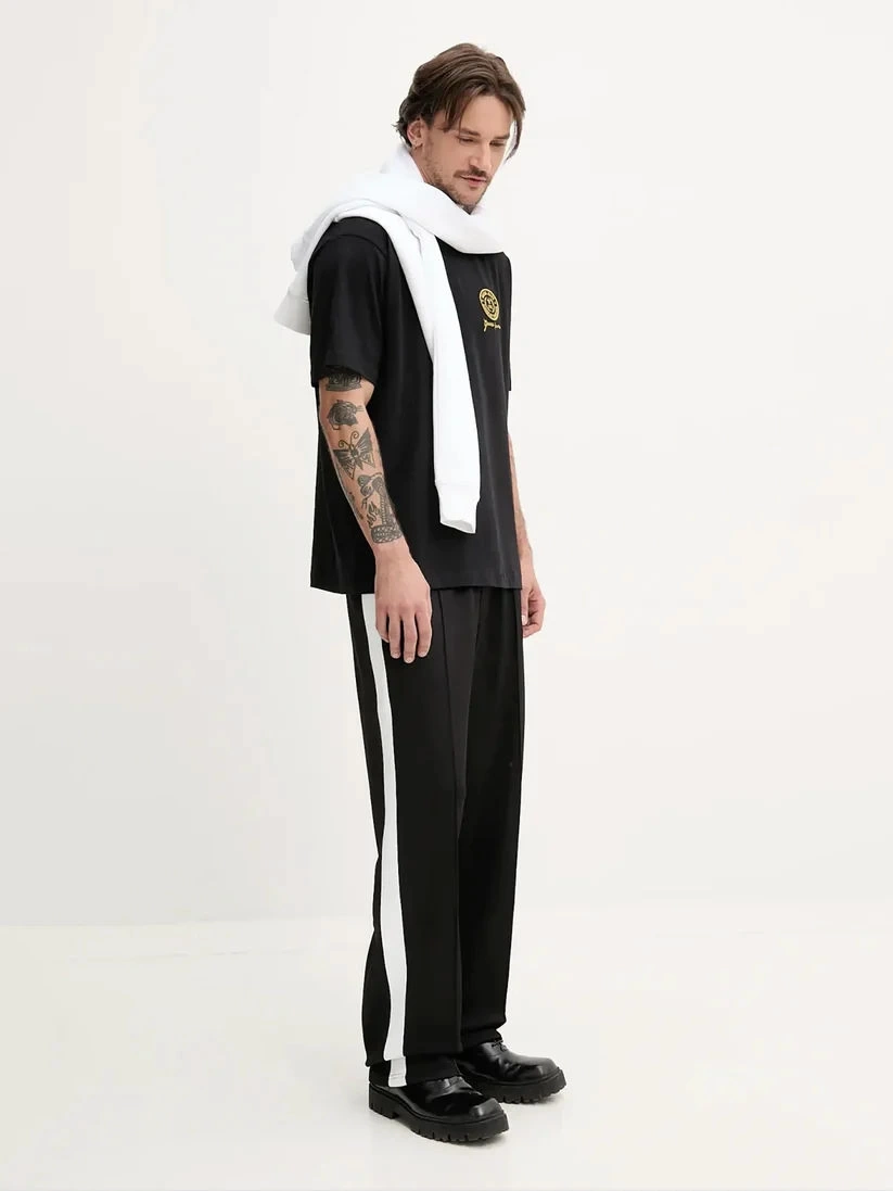 Guess Erkek Siyah Patch Detaylı Tişört