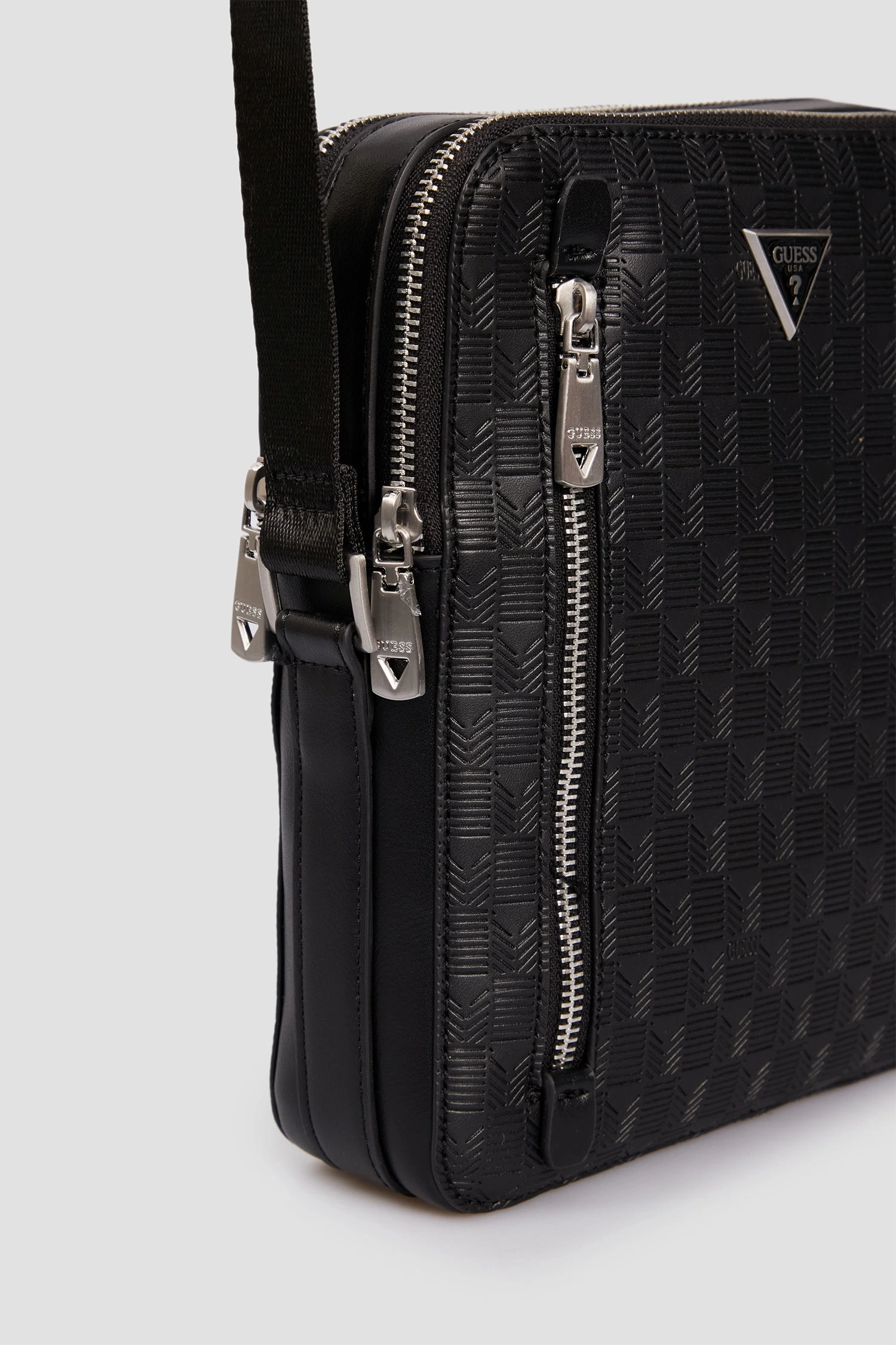 Guess Erkek Siyah Torino Çift Fermuarlı ve Dikey Cepli Cross