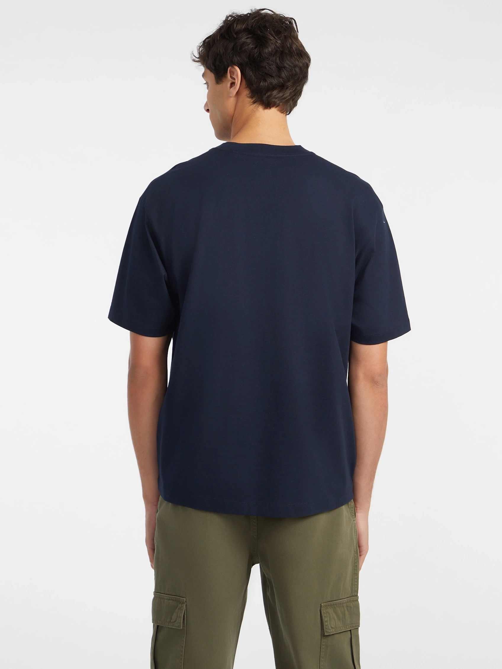 Guess Jeans Erkek Koyu Mavi Mini Üçgen Logolu T-Shirt