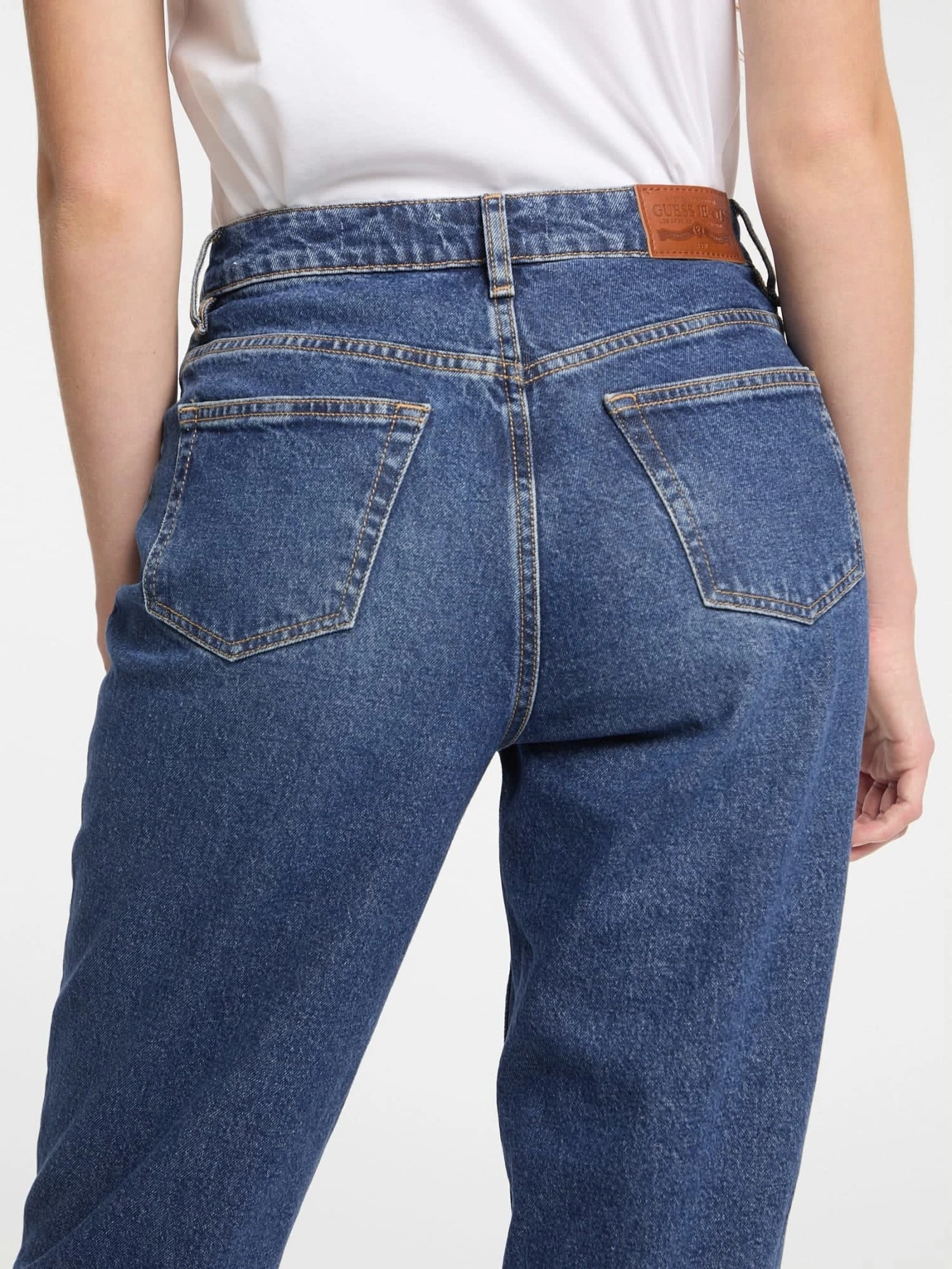 Guess Jeans Kadın G06 Mom Jean Pantolon