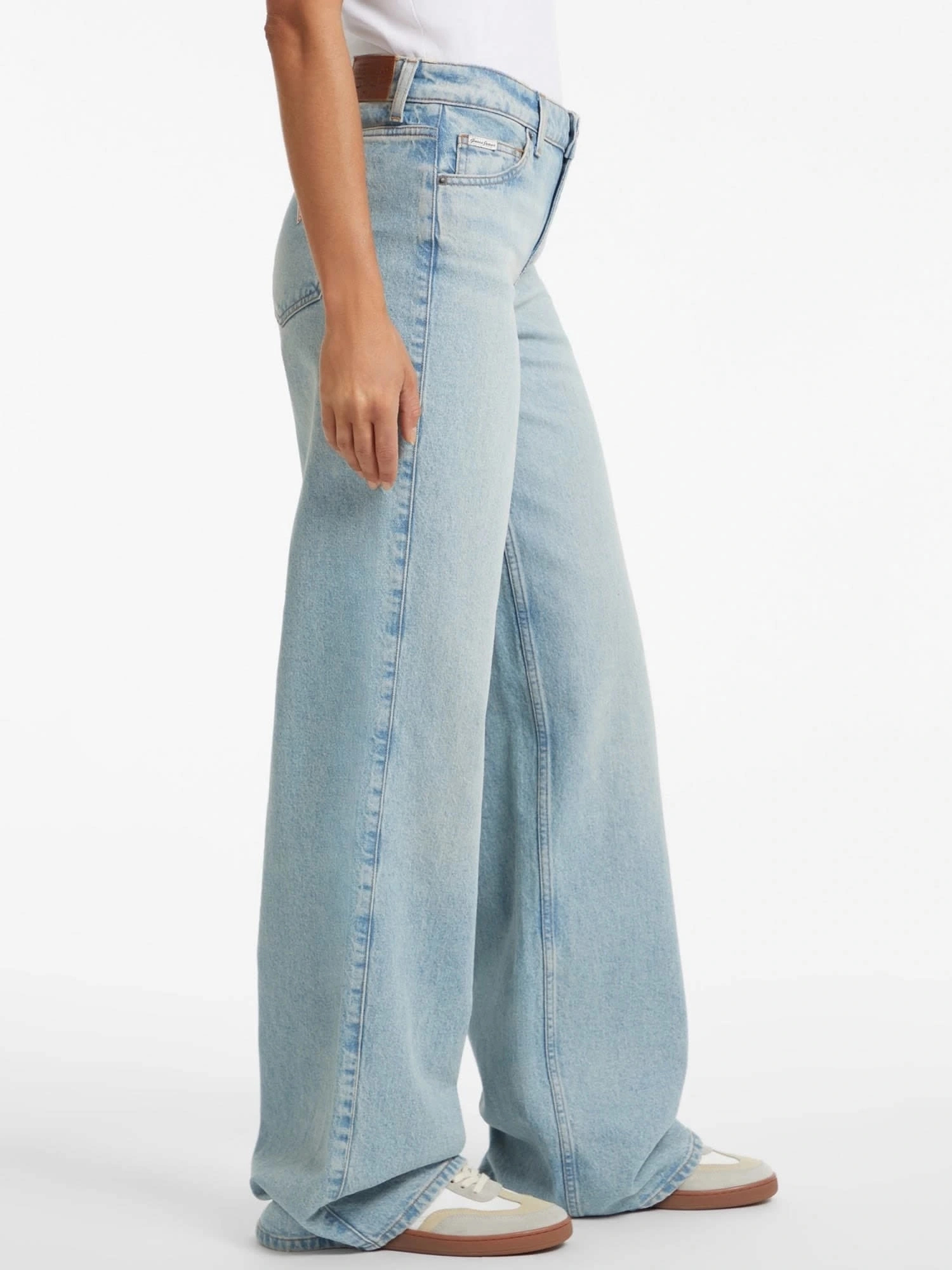 GUESS JEANS Kadın İspanyol Paça Wide-Leg Jean Mavi Denim