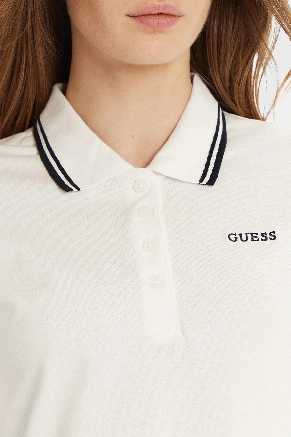 Guess Kadın Beyaz Amaryllis Polo Yaka Tişört