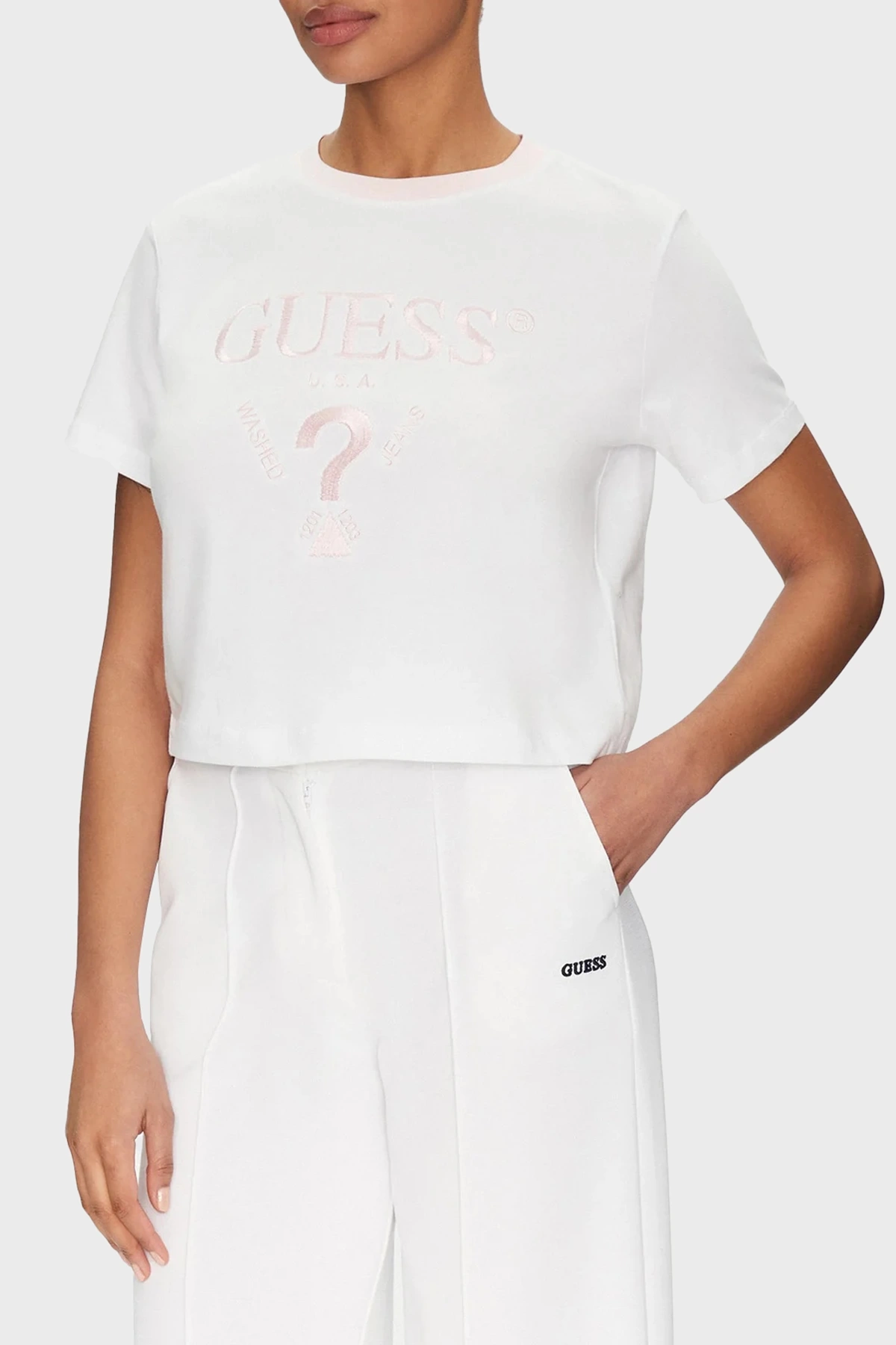 Guess Kadın Beyaz Filanta Crop Tişört