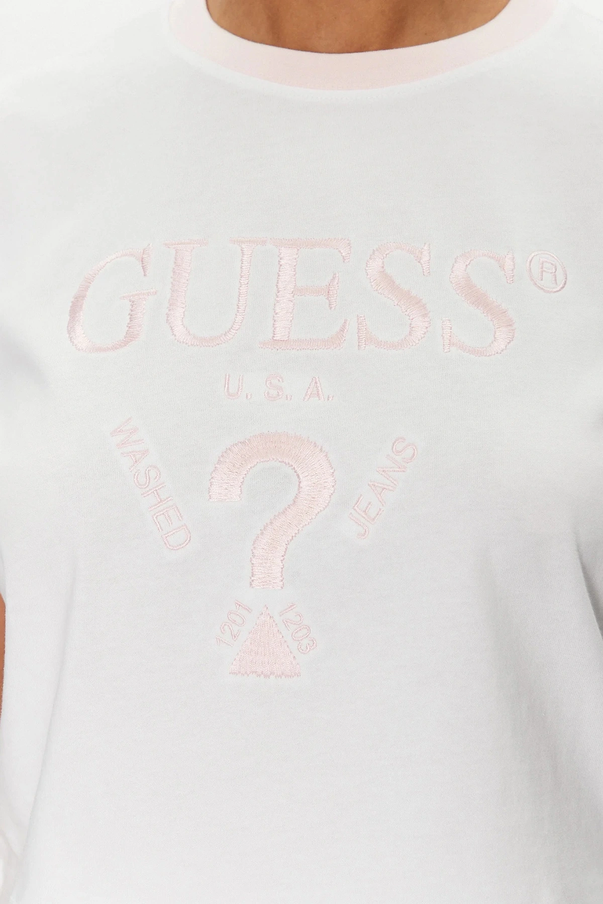 Guess Kadın Beyaz Filanta Crop Tişört