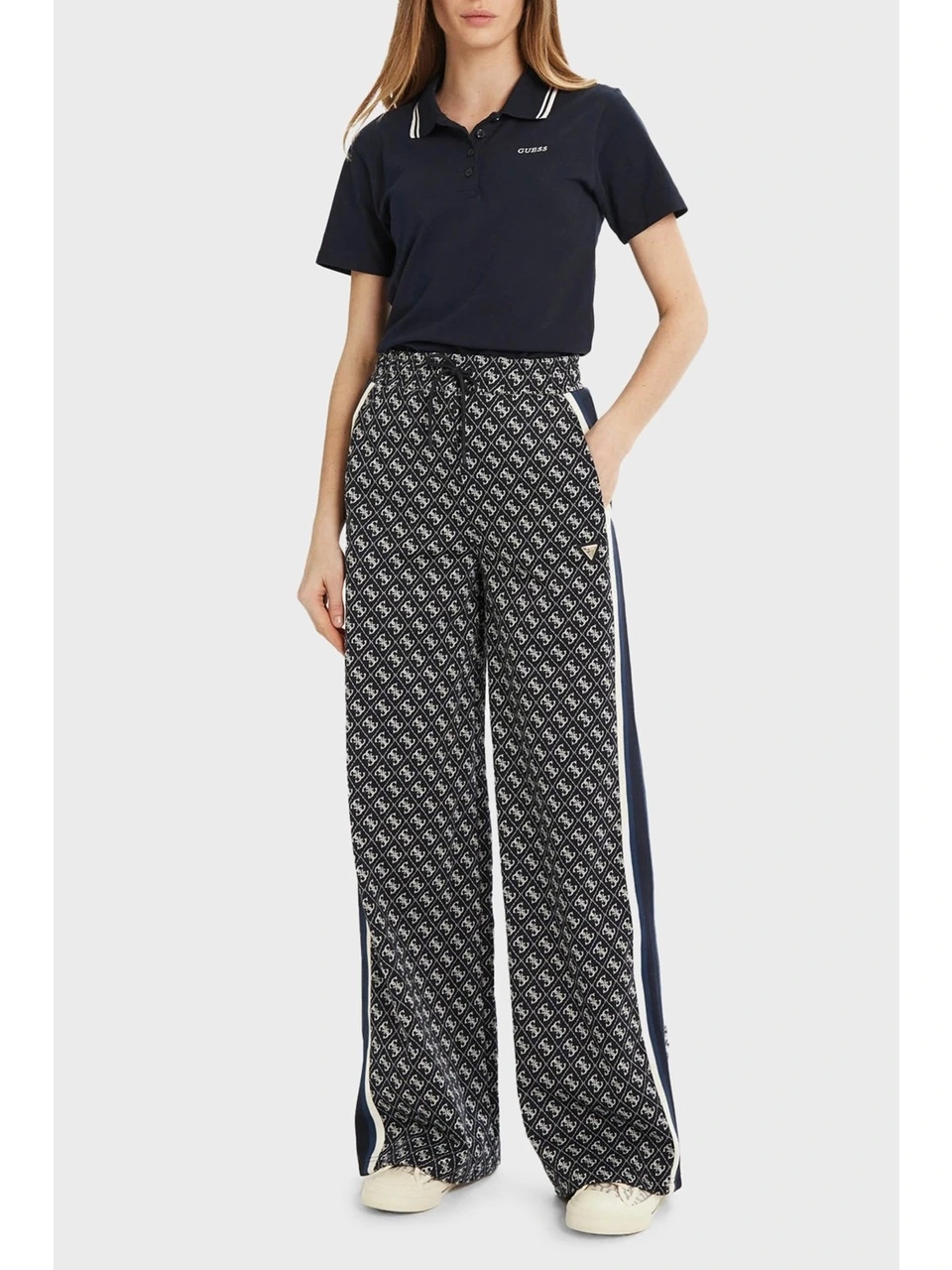 Guess Kadın Lacivert Amaryllis Polo Yaka Tişört