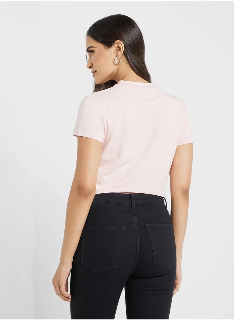 Guess Kadın Pembe Logolu Crop