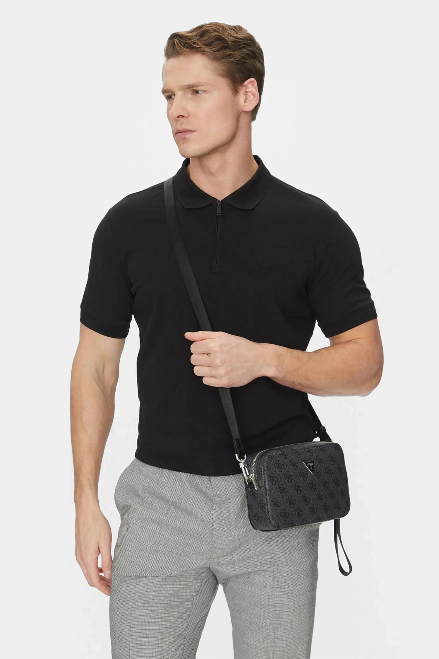 Guess Kadın Siyah Milano Mini Kamera Çantası