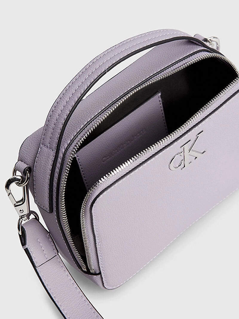 Calvin Klein Kadın Minimal Monogram Çapraz Çanta