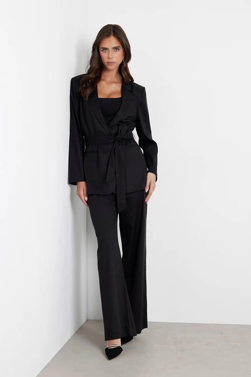 Guess Kadın Siyah Kemerli Blazer Ceket