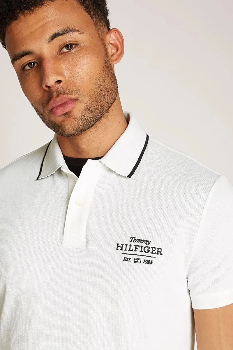 Tommy Hilfiger Erkek Nakışlı Logo Polo Yaka Beyaz T-shirt