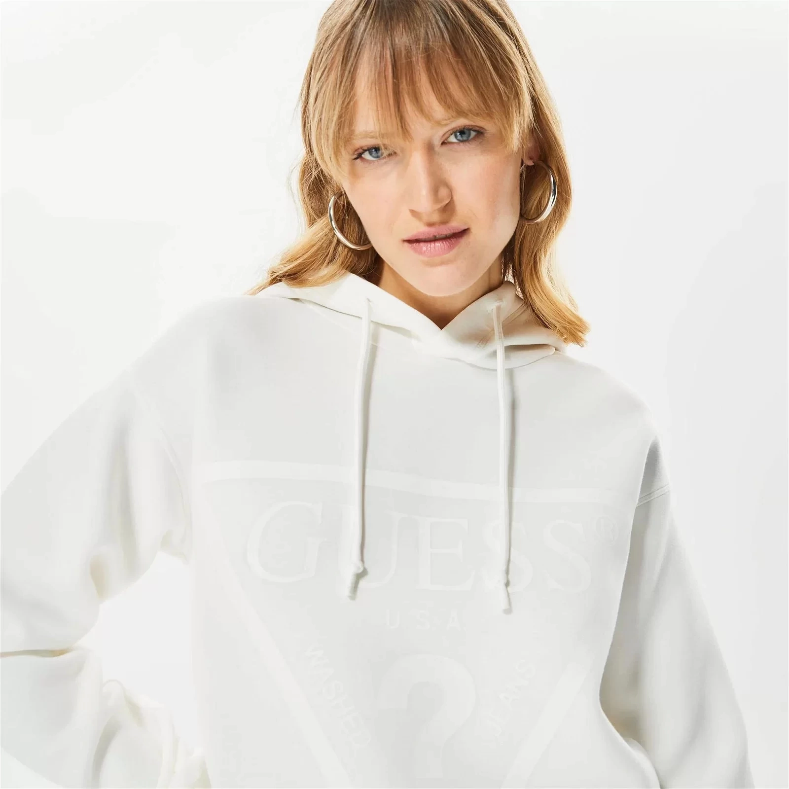 Guess Kadın Krem Üçgen Logolu Scuba Sweatshirt