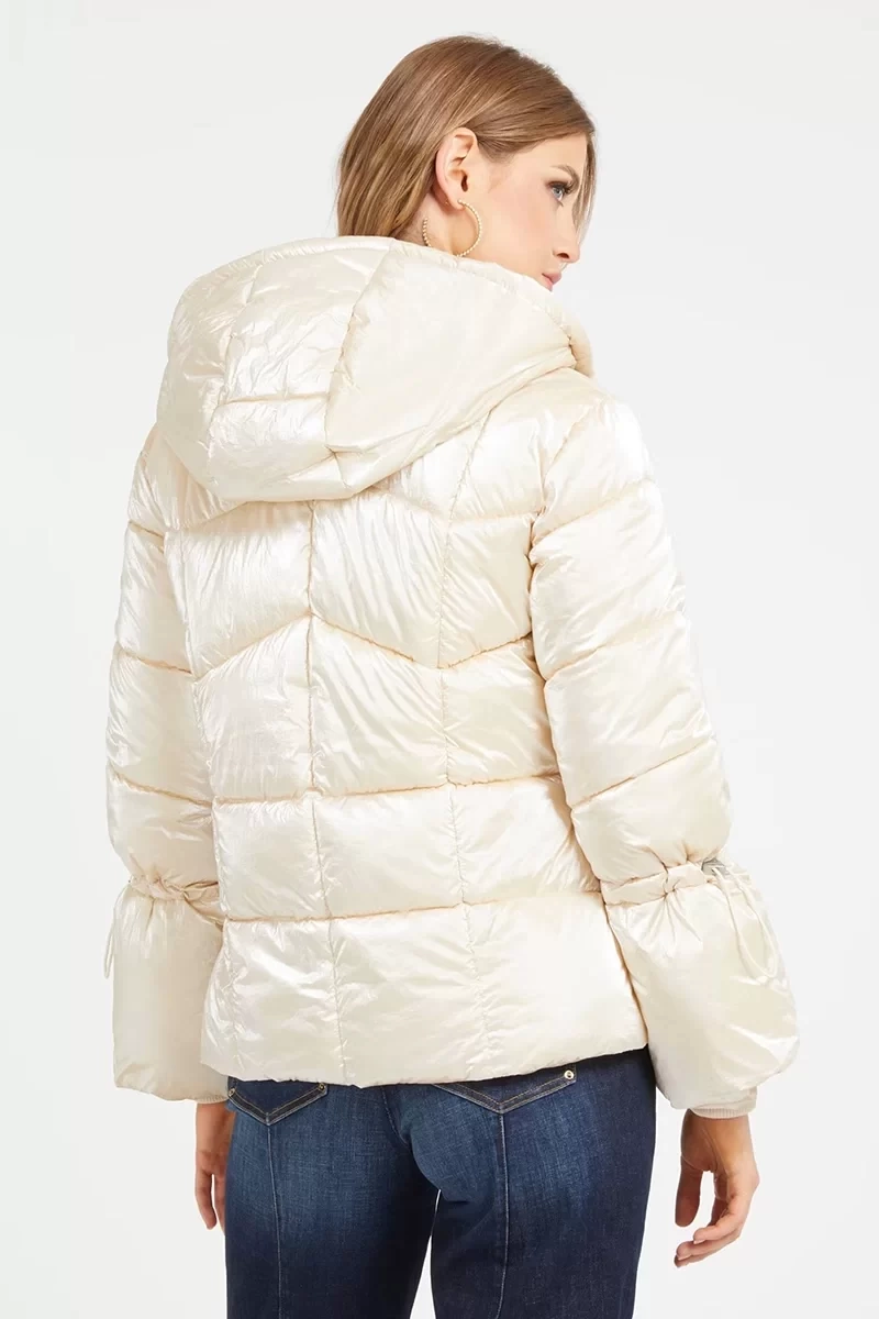 Guess Ayna Kaplama Görünümlü Şişme Mont Krem