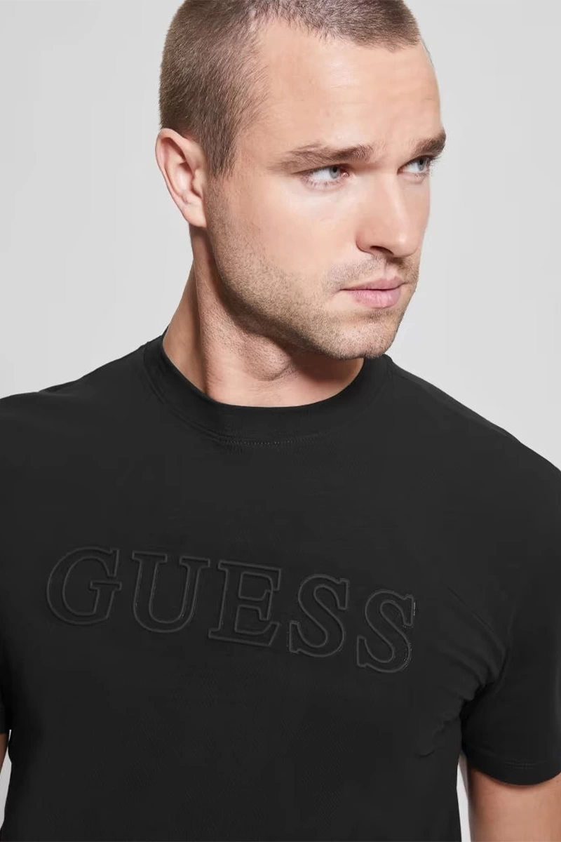 Guess Erkek Alphy Önü Logolu Siyah T-Shirt