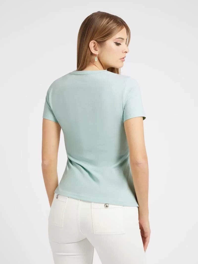Guess Üçgen Logolu T-Shirt Kadın