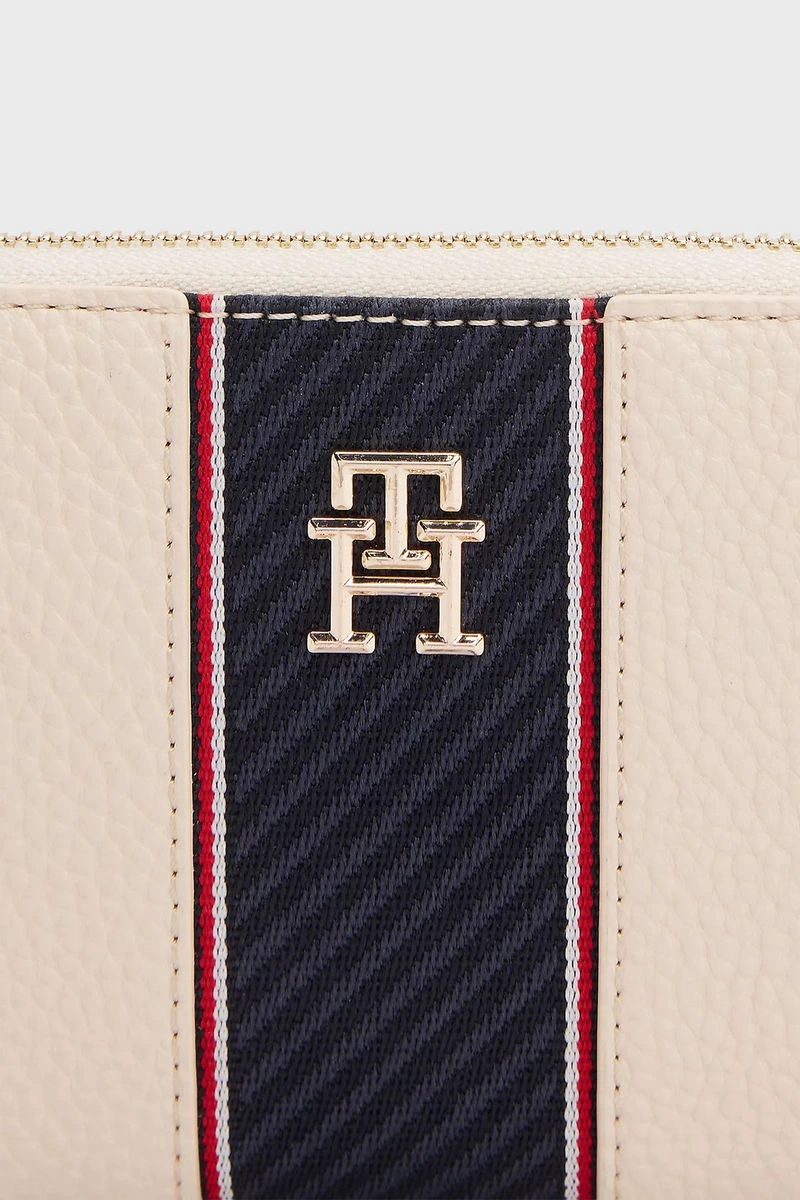 Tommy Hilfiger Kadın TH  Monogram  Cüzdan