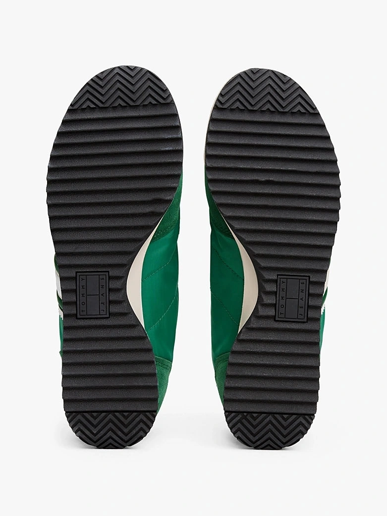 TJM RETRO RUNNER CLEATED
