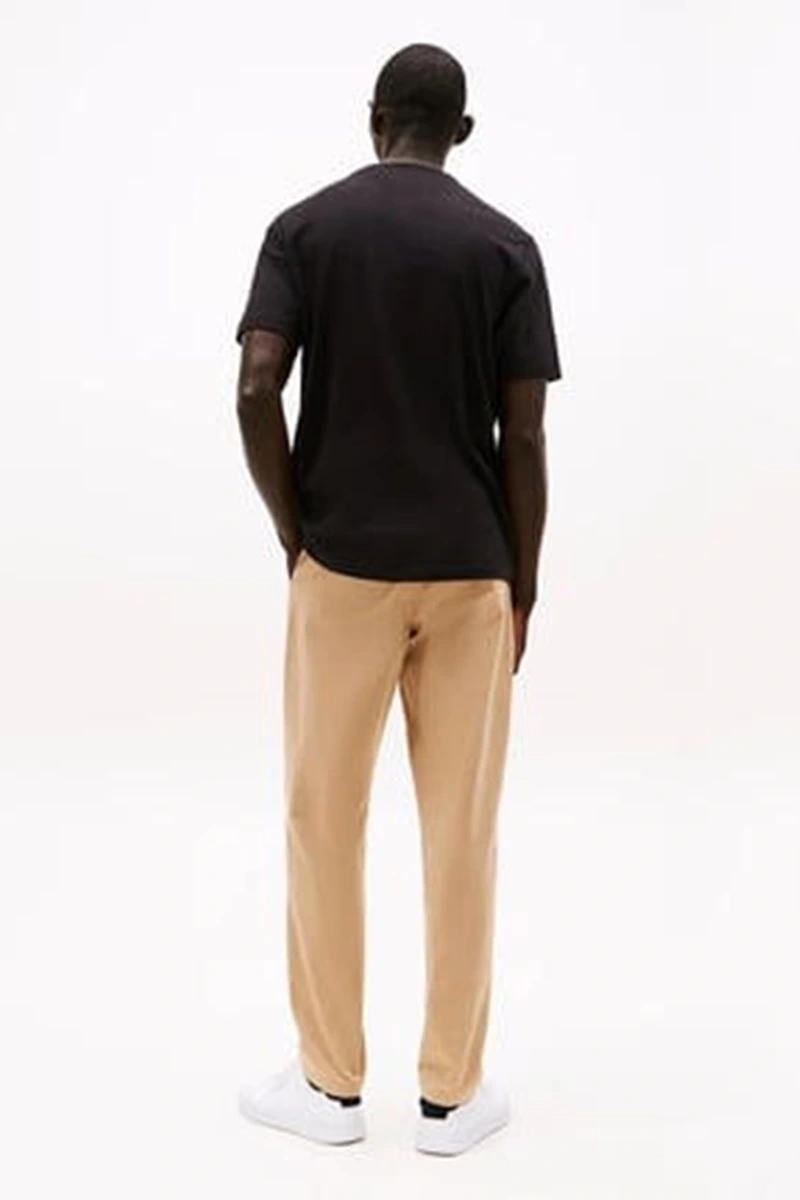 Tommy Hilfiger Erkek Siyah Logo Yuvarlak Yaka T-Shirt