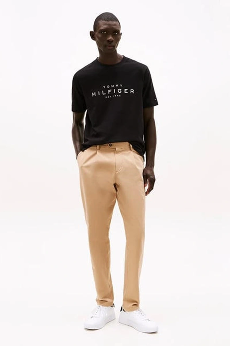 Tommy Hilfiger Erkek Siyah Logo Yuvarlak Yaka T-Shirt