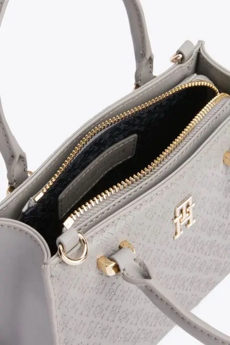 Tommy Hilfiger Monogram Kabartmalı Tote Gri Çanta