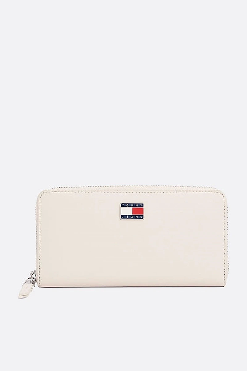 Tommy Hilfiger Kadın Beyaz Logo Plakalı Fermuarlı Cüzdan