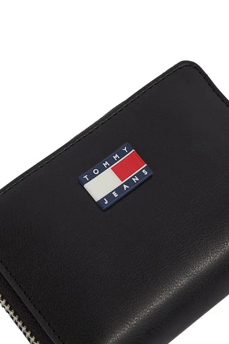 Tommy Hilfiger Siyah Zip Kadın Cüzdan