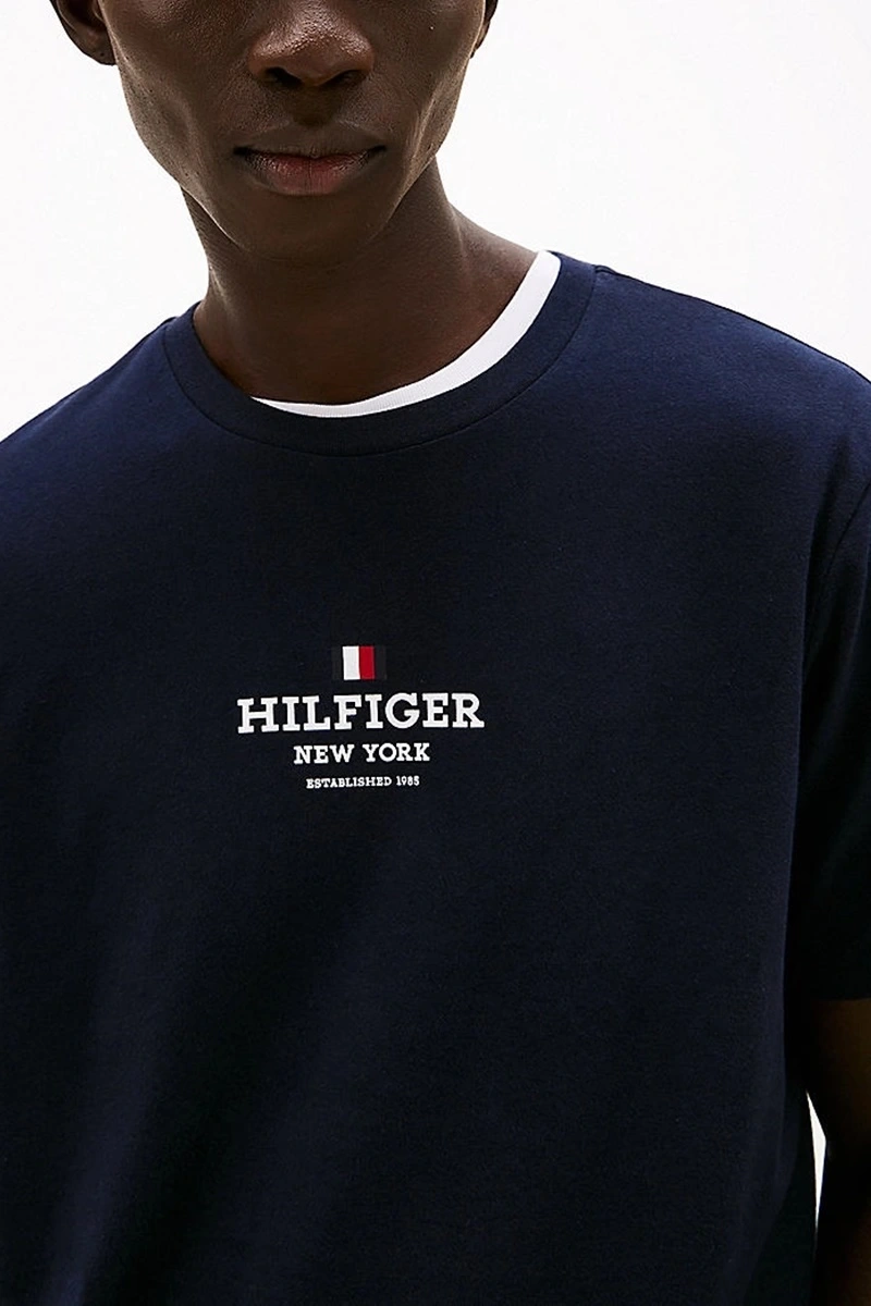 Tommy Hilfiger Logolu Erkek Lacivert T-Shirt