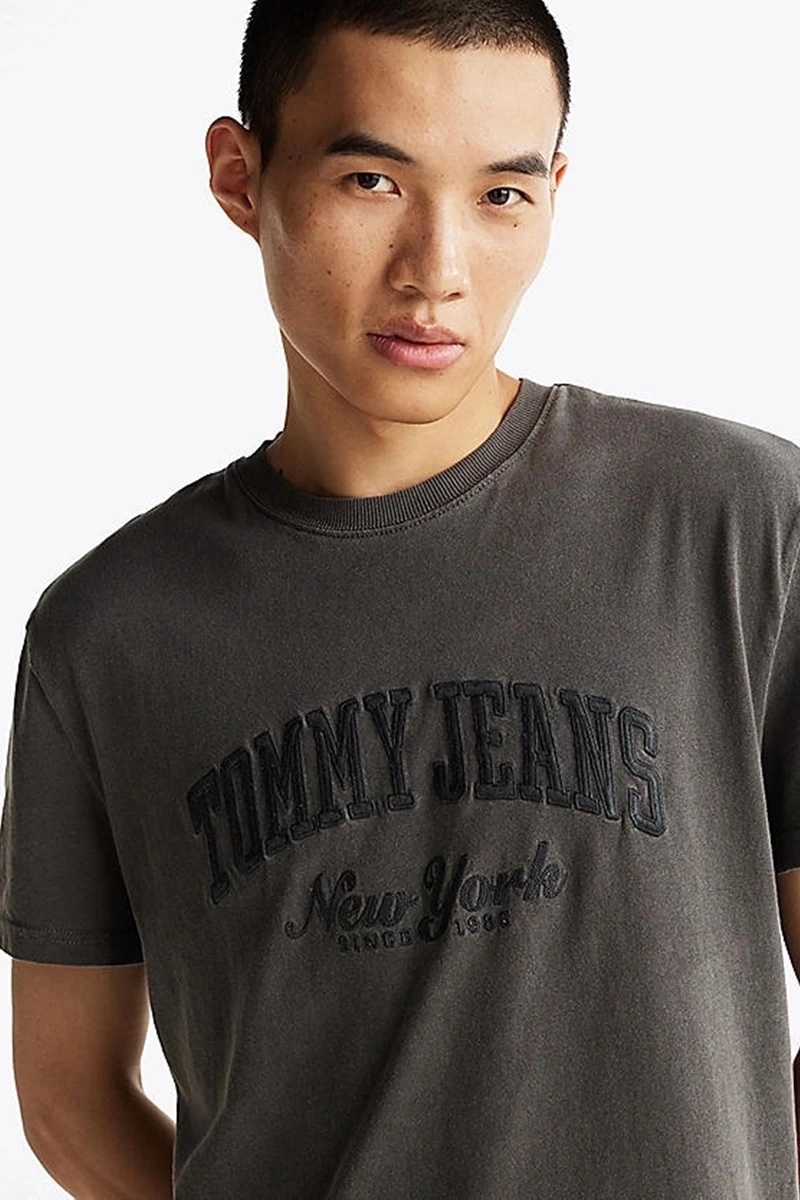 Tommy Hilfiger Logolu Erkek Siyah T-Shirt