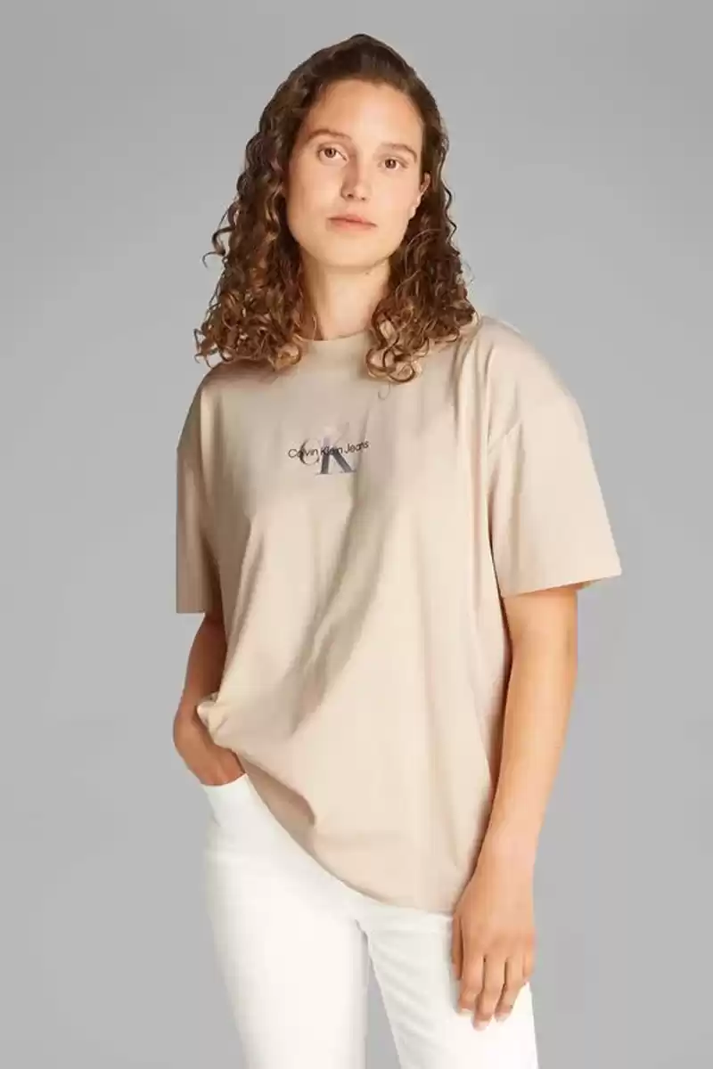 Calvin Klein Kadın Logo Baskılı Ekru T-shirt