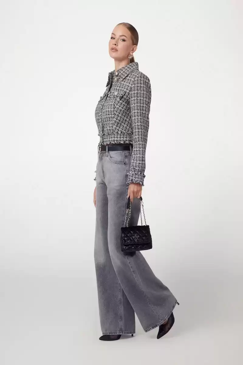 Guess Kadın Siyah Beyaz Daphnee Crop Kesim Tüvit Ceket