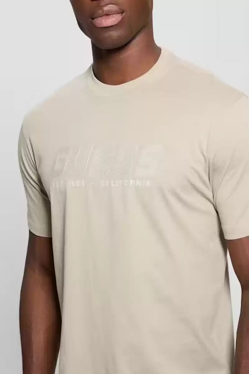 Guess Erkek Bej Logolu Nakış İşlemeli T-Shirt