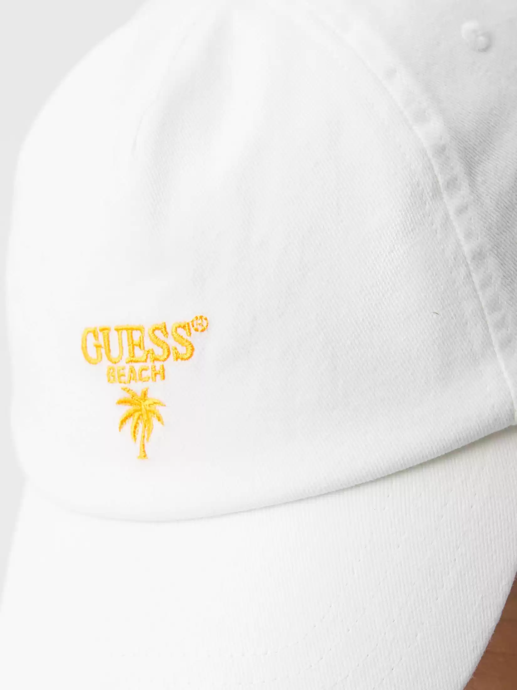 Guess Erkek Beyaz Palm Logolu Beyzbol Şapkası