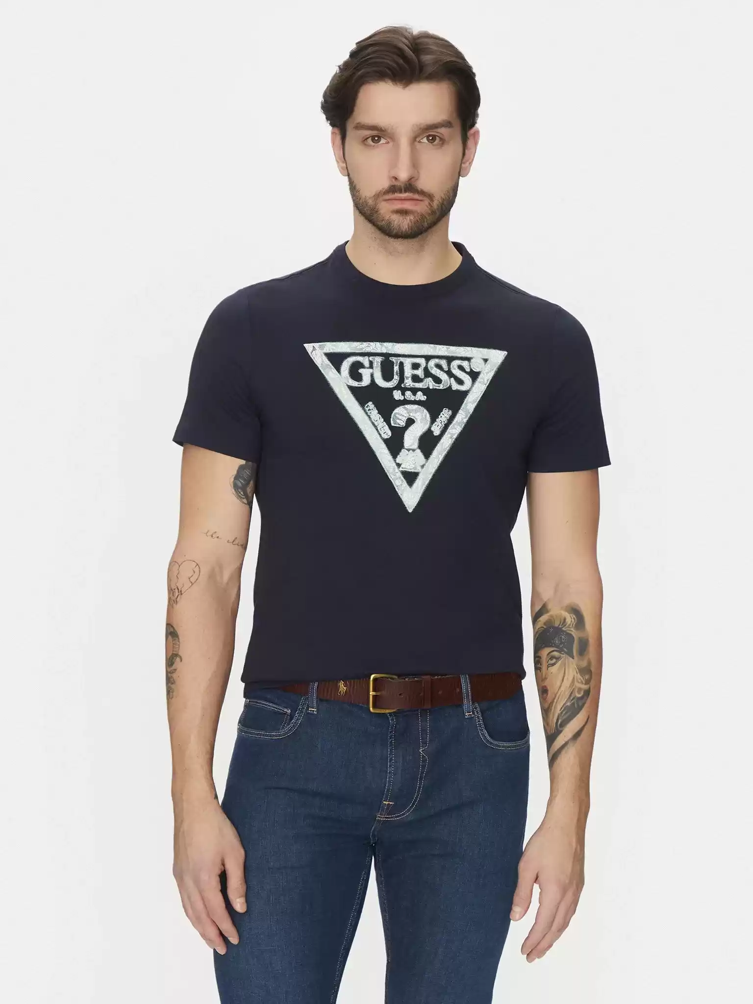 Guess Erkek Lacivert Triangle Logolu Tişört
