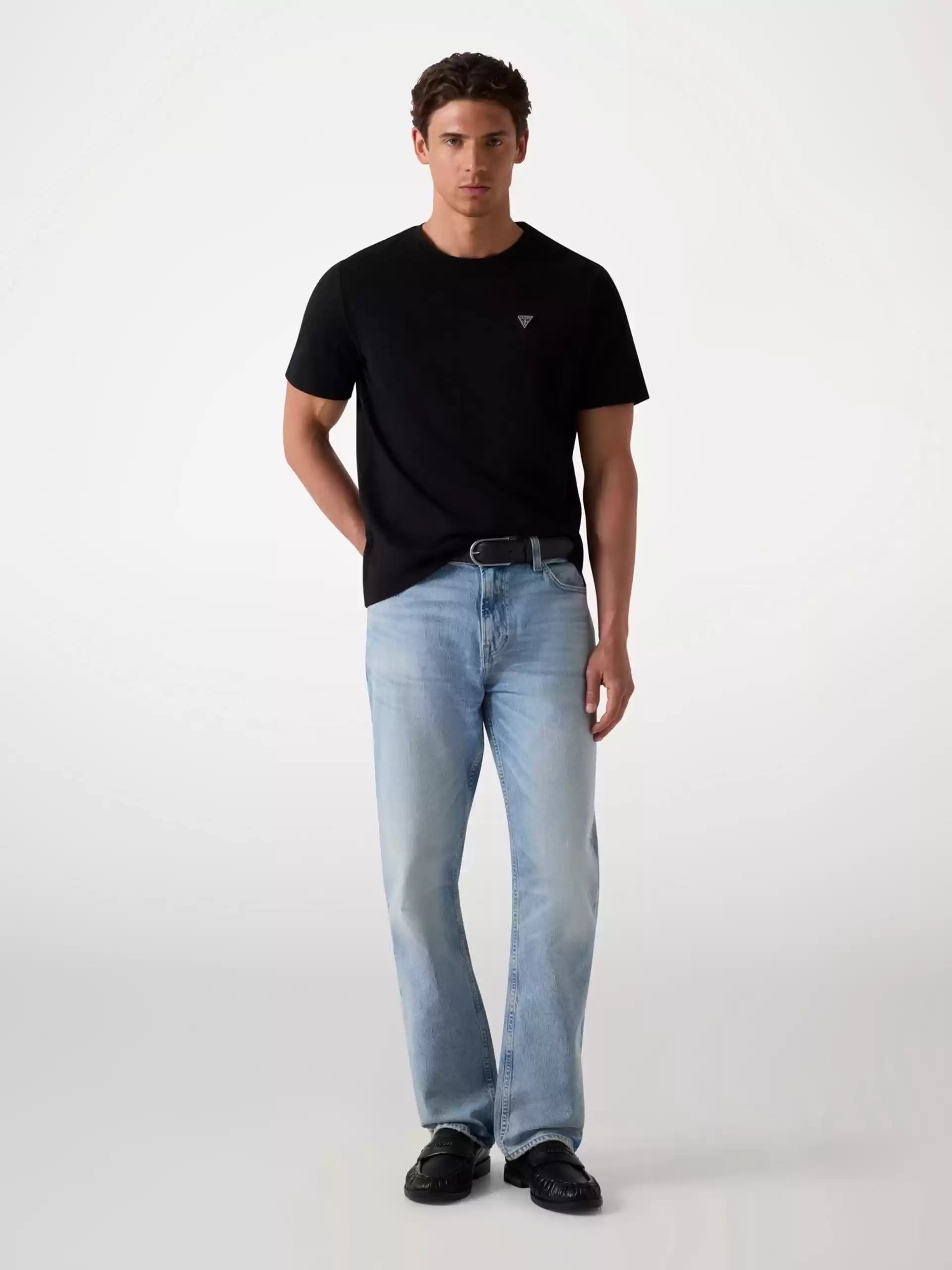 Guess Erkek Siyah Patch Detaylı Tişört