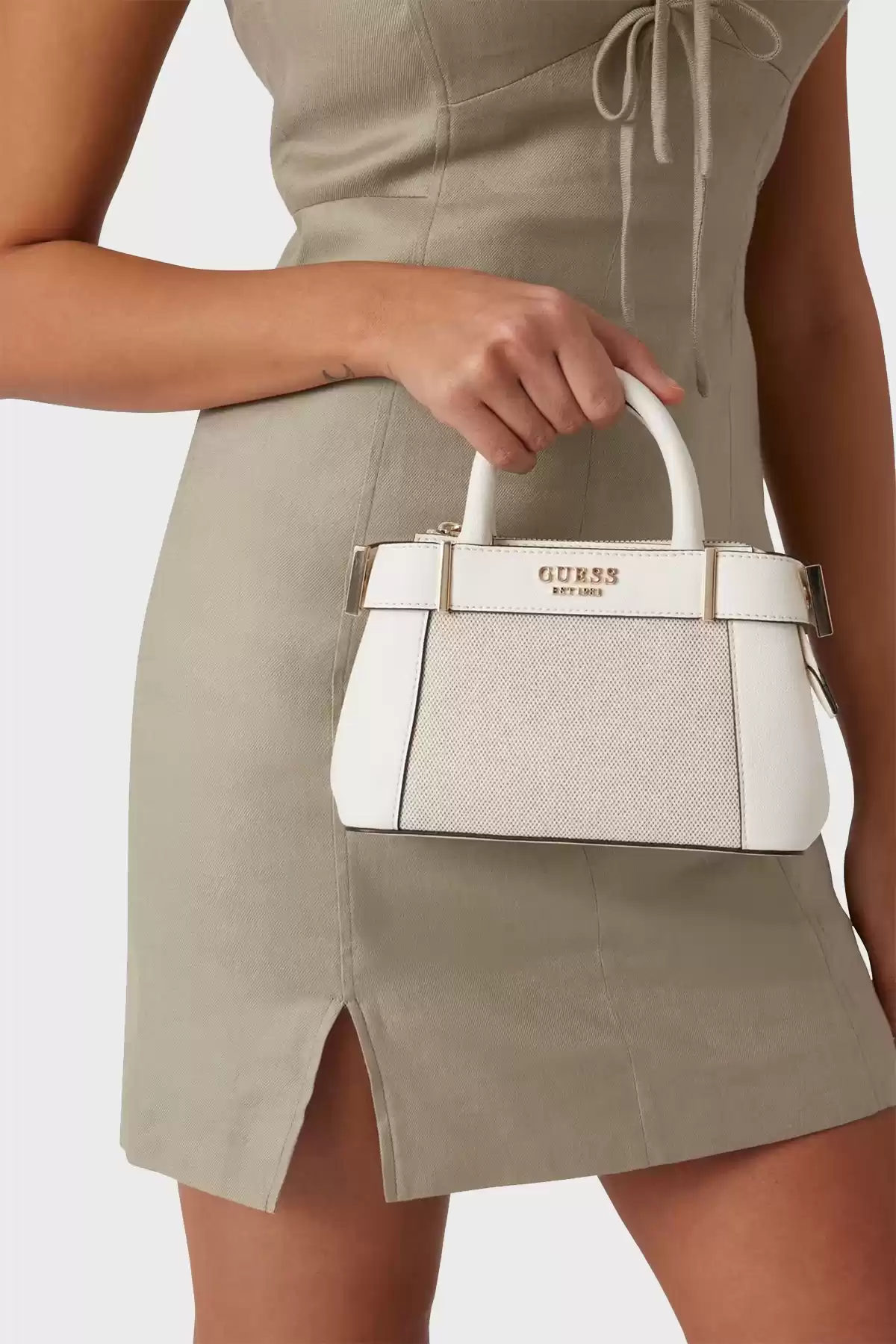 Guess Kadın Beyaz Anadela Mini Satchel Çanta