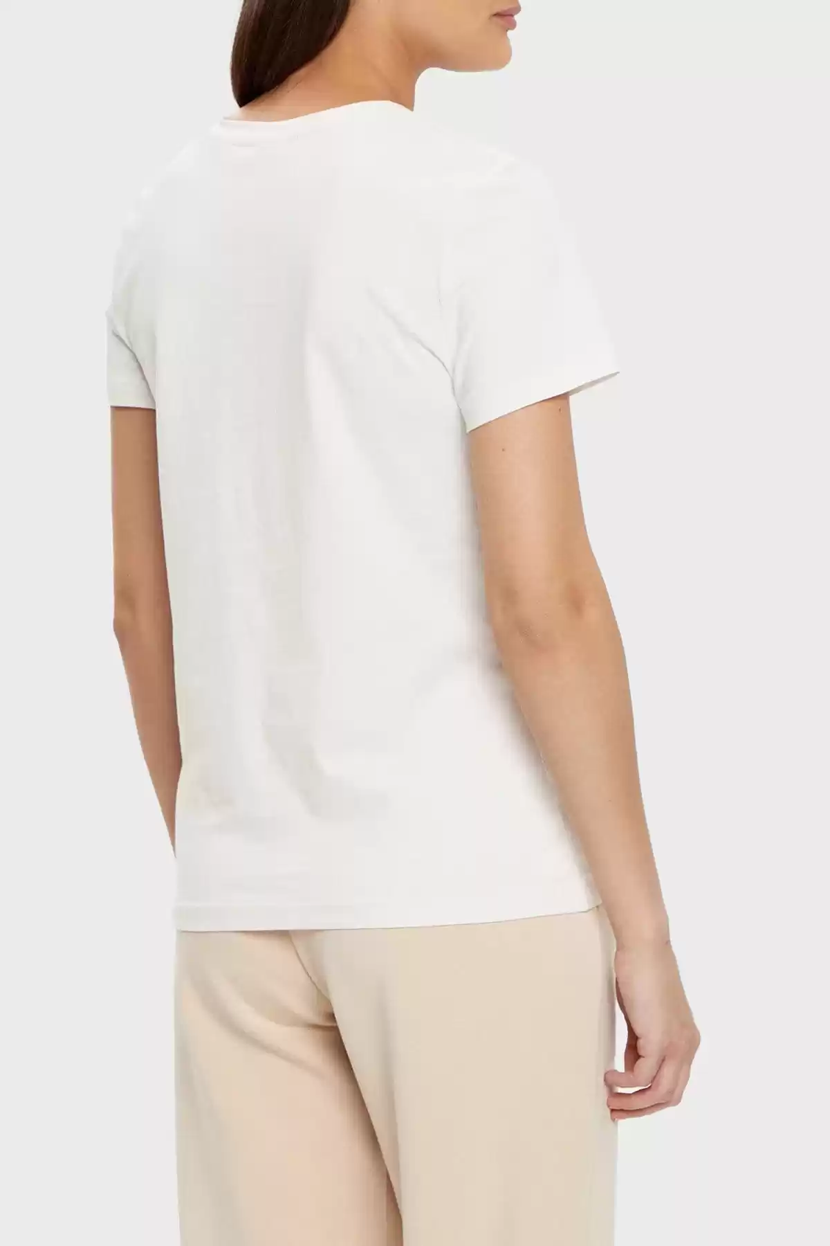 Guess Kadın Krem Martina   Bisiklet Yaka Logolu T-Shirt