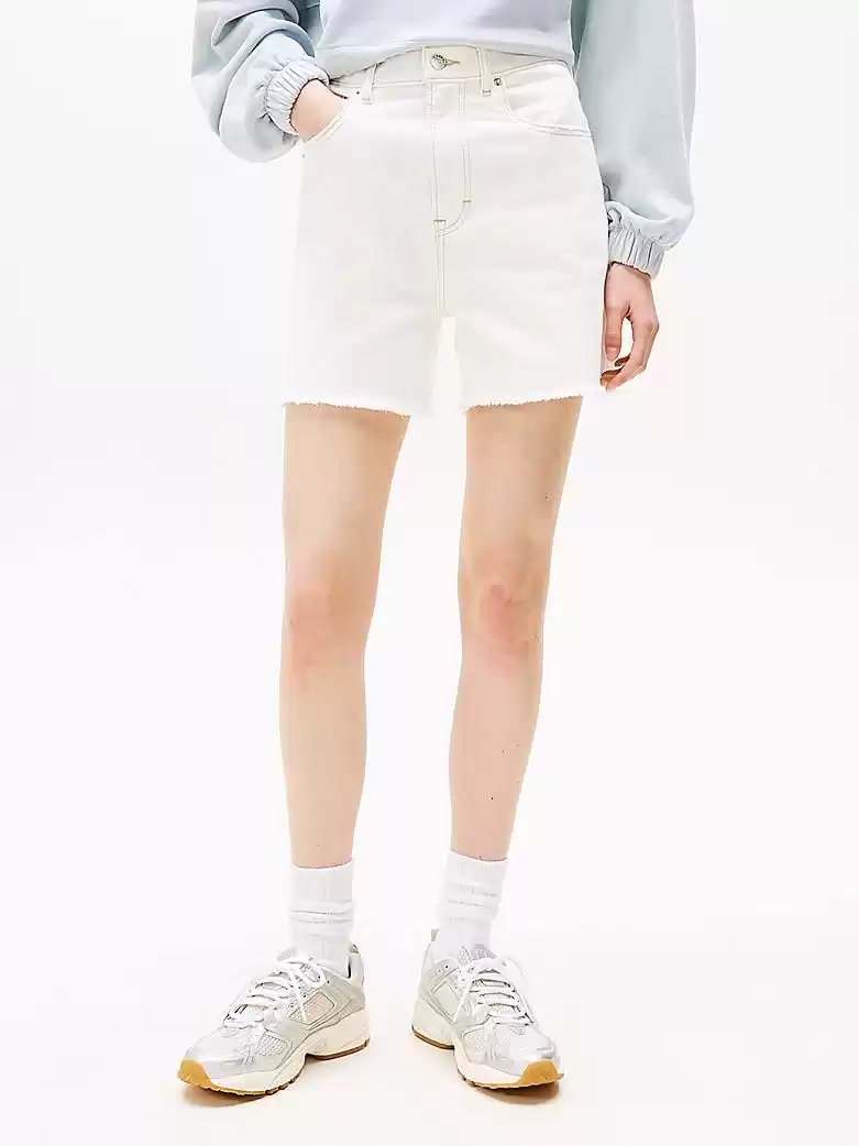 Tommy Hilfiger Kadın Beyaz Regular Denim Mom Şort