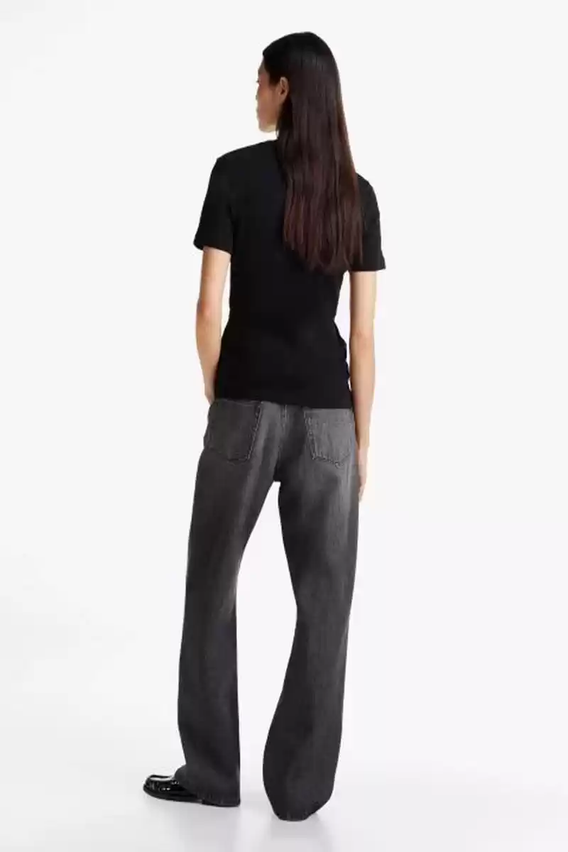 Tommy Hilfiger Kadın  Siyah Yuvarlak  Yaka  Slim T-Shirt