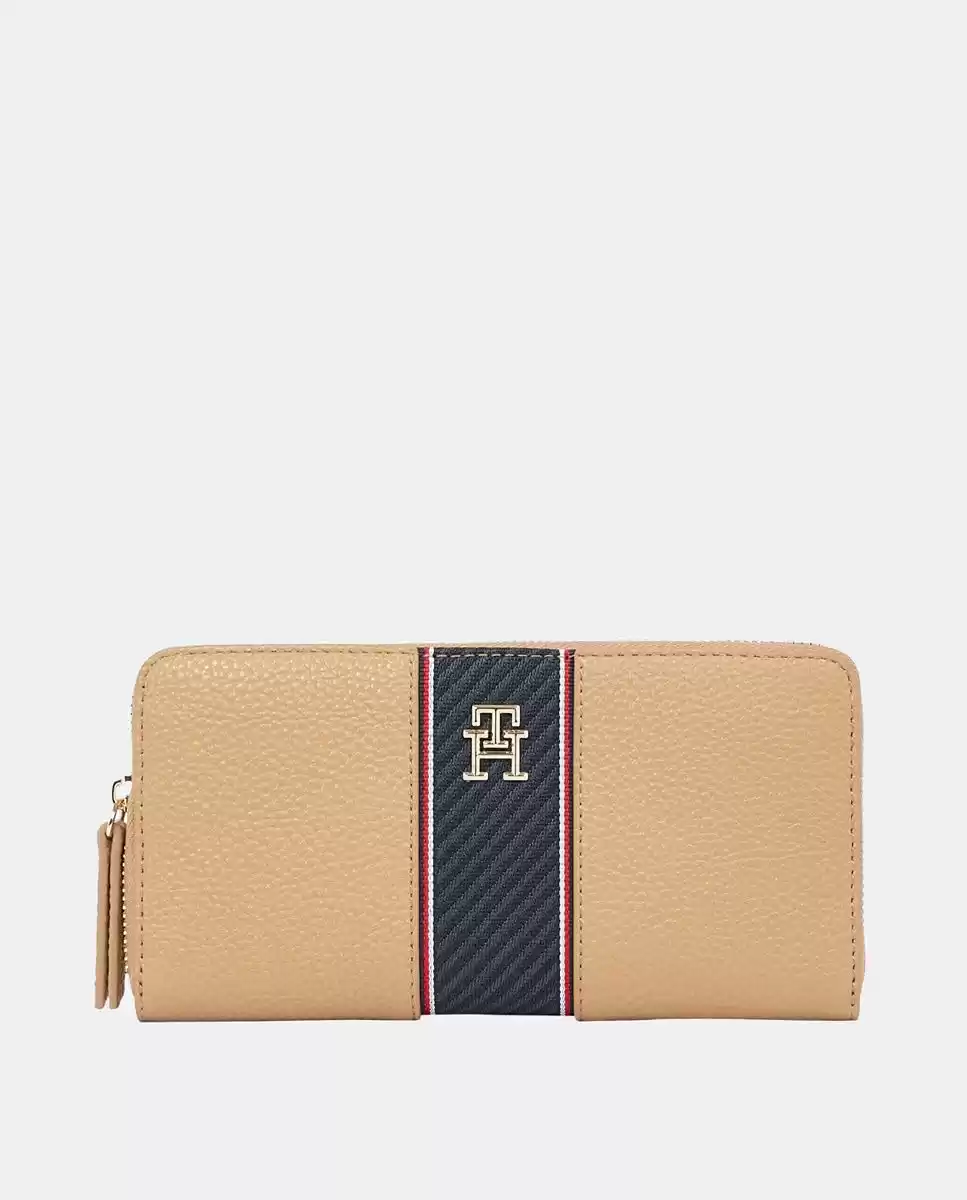 Tommy Hilfiger Kadın Kahverengi Legacy Büyük Cüzdan