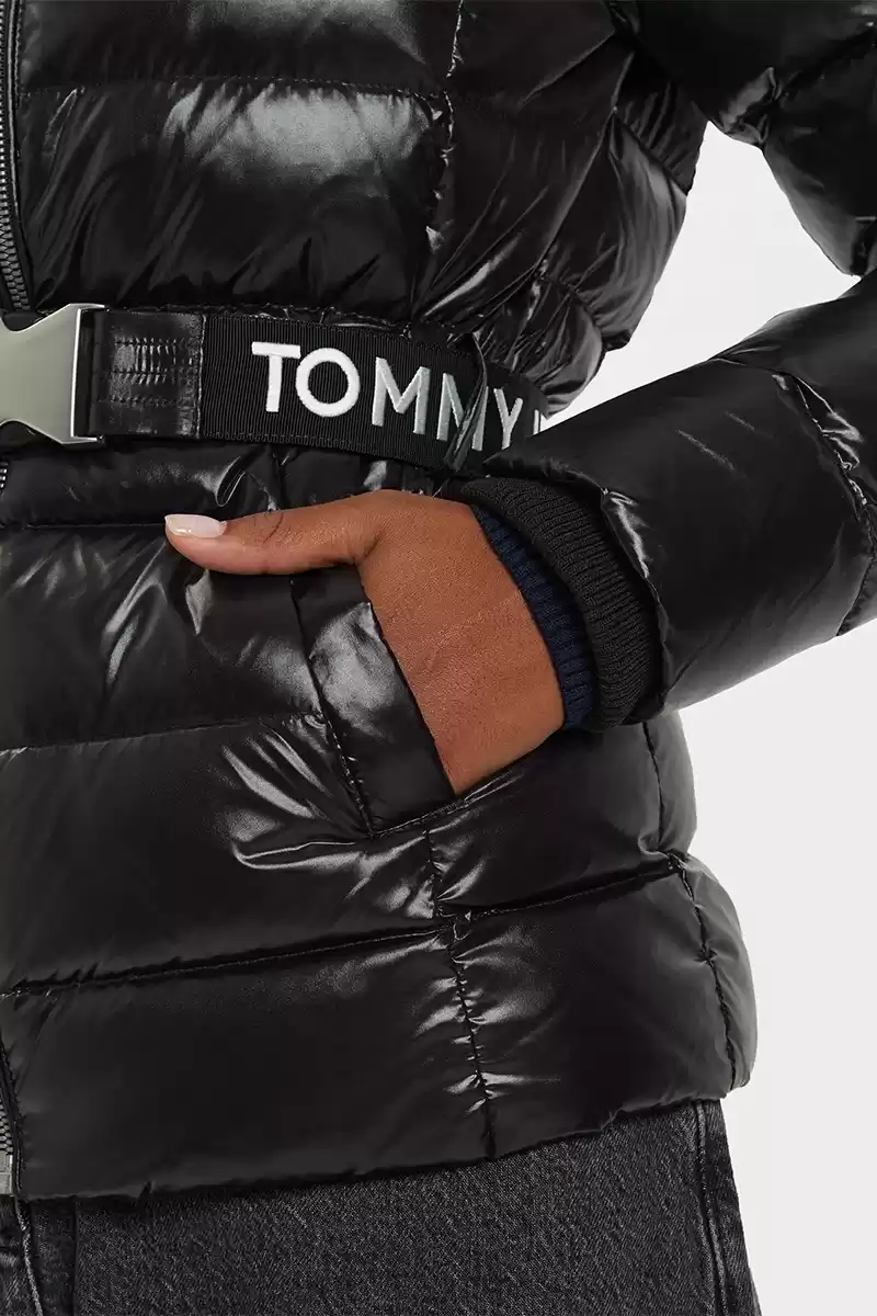 Tommy Jeans Kadın Siyah Kemerli Ceket