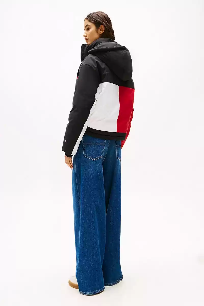 Tommy  Hilfiger Kadın Arka Logo Renk Bloklu Şişme Mont